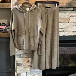 A New Day Lounge Set